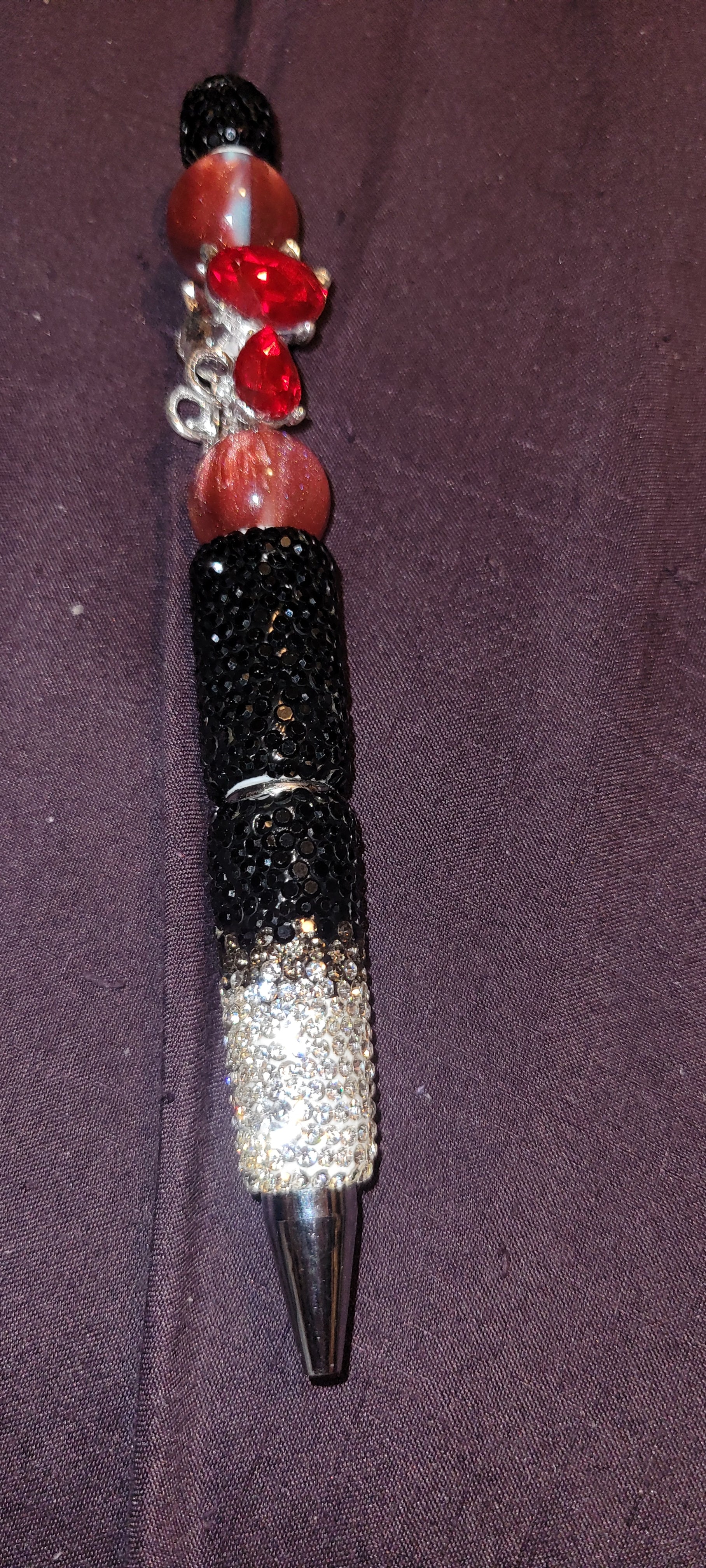 Black and Red Cat Pen